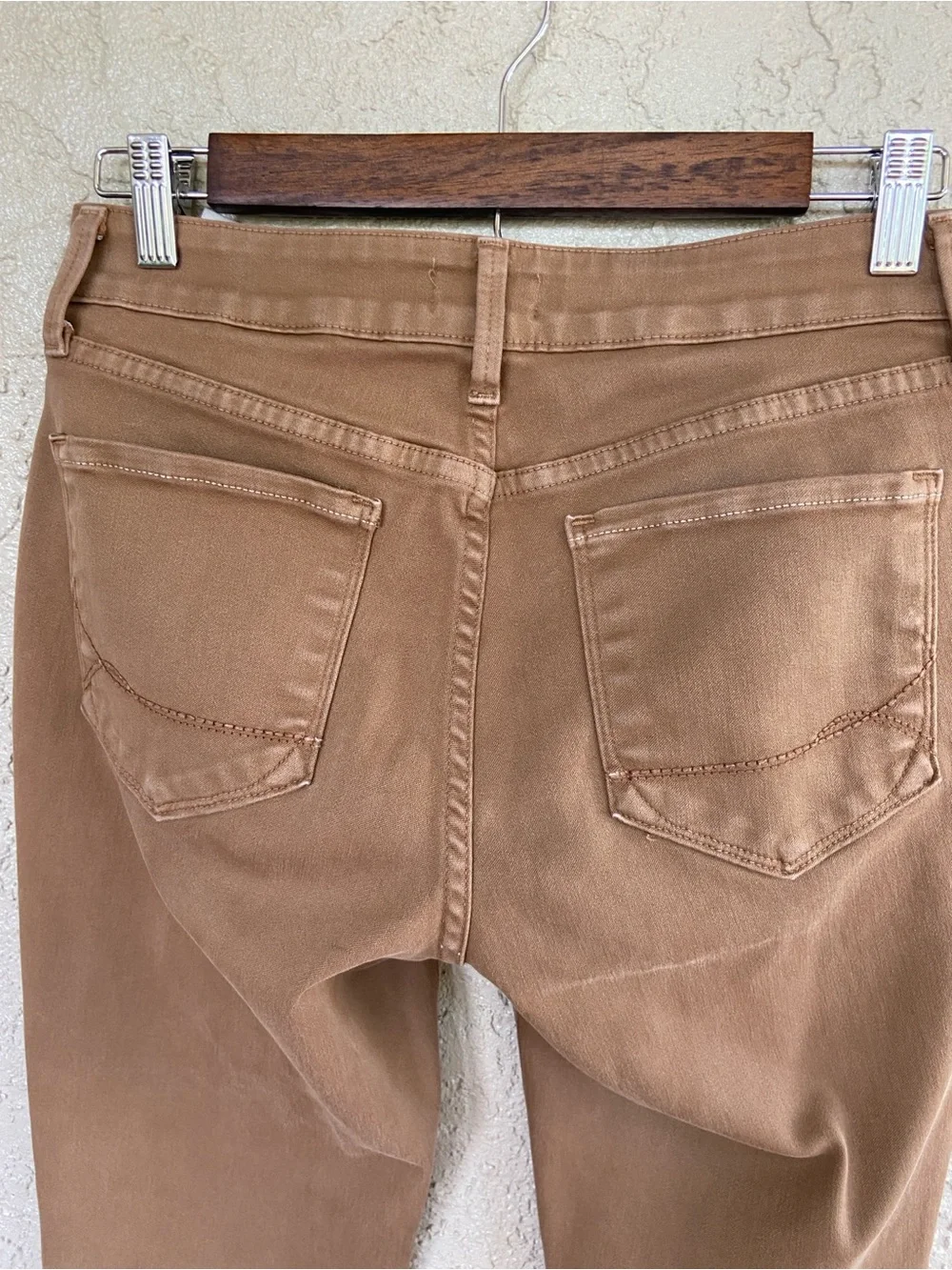 NYDJ Mid Rise LEGGING Stretch Jeans in Camel Brush Demin Size 2 - Picture 4 of 14